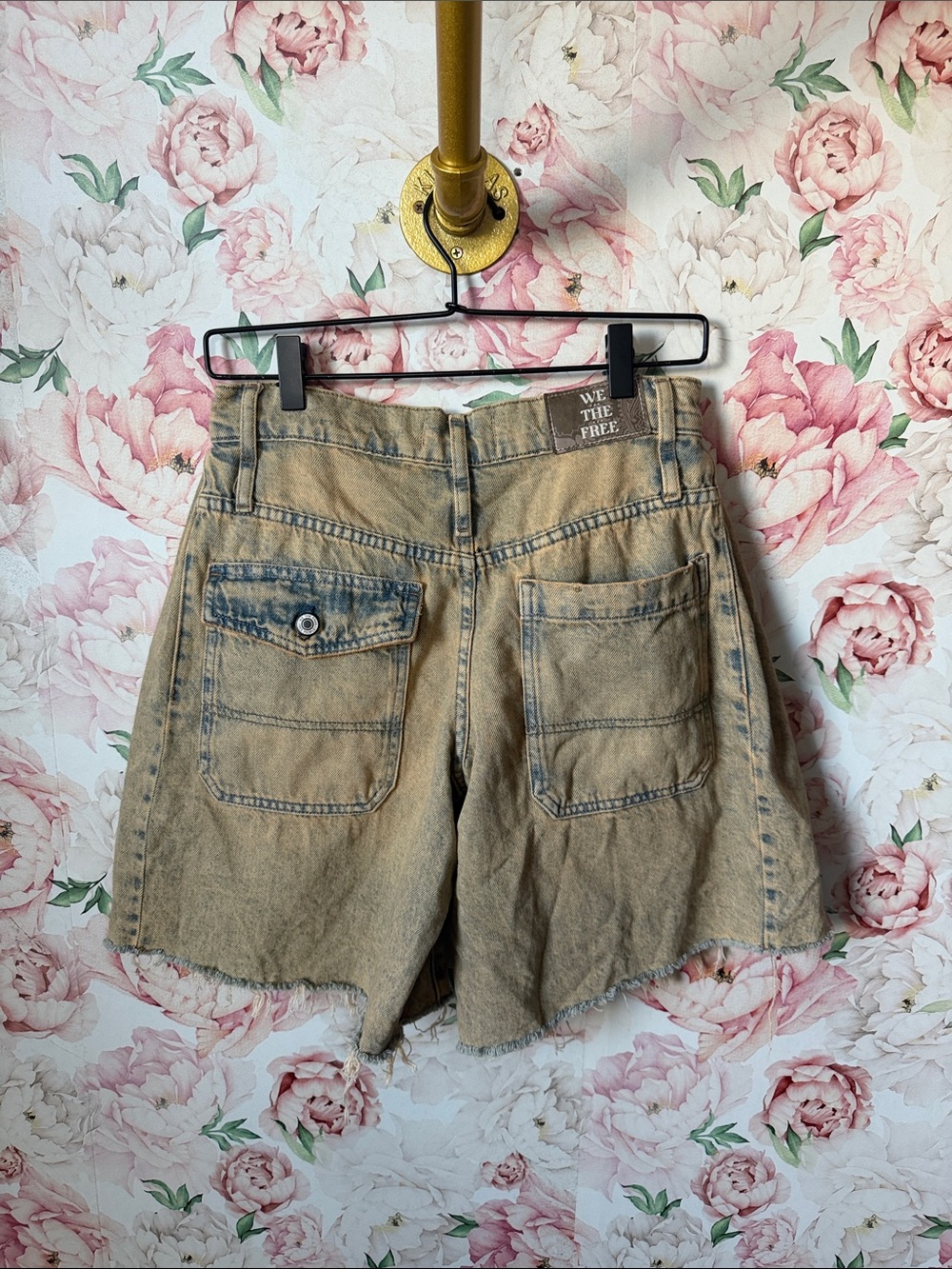 FREE PEOPLE WE THE FREE Boomerang LONG SHORTS size 0 25 Denim Jean - Picture 5 of 5